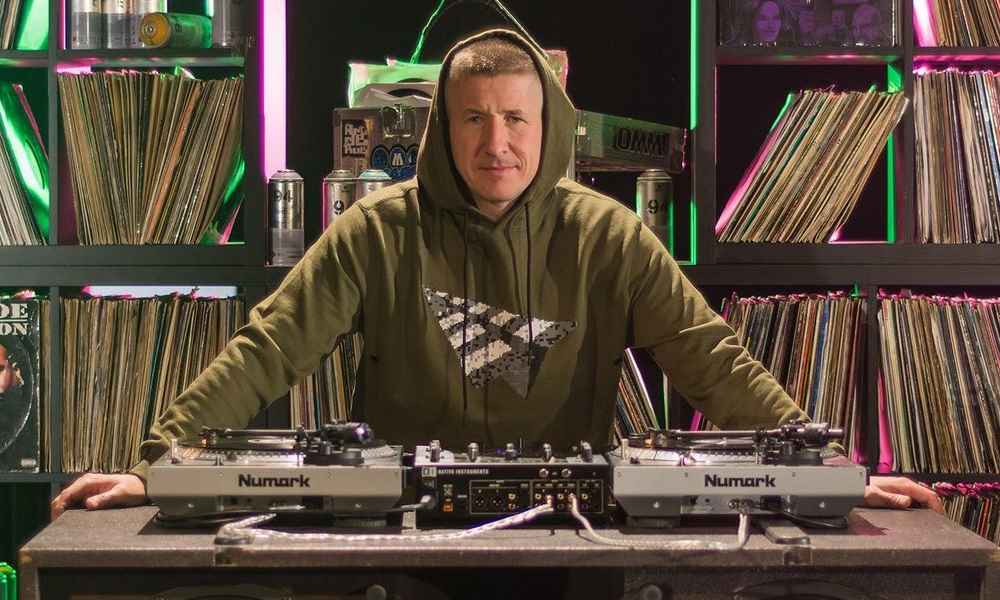 DJ Decks konsola numark
