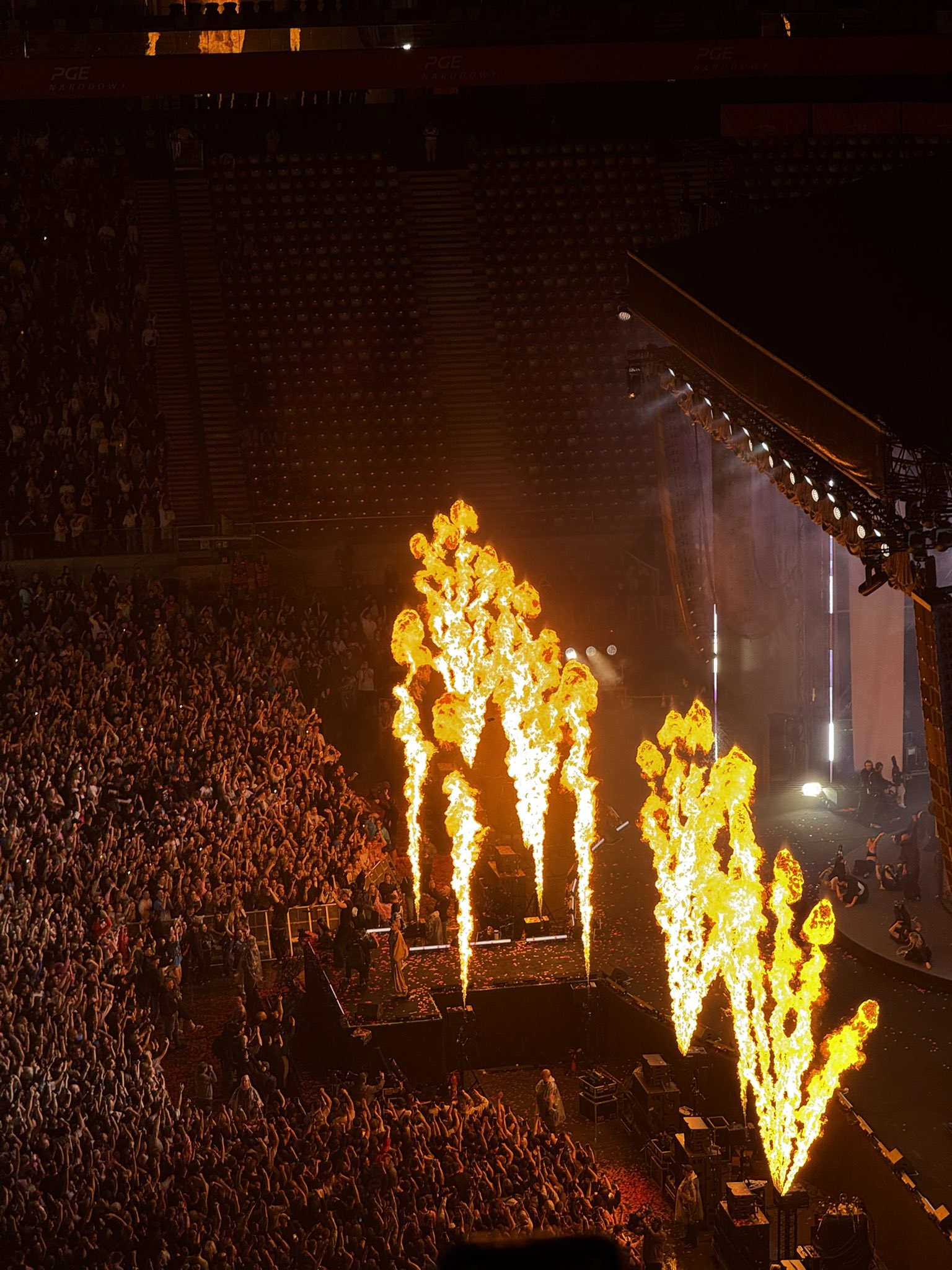 Quebo na Narodowym: goście, brak Taco, bungee Okiego i dziwne zakończenie