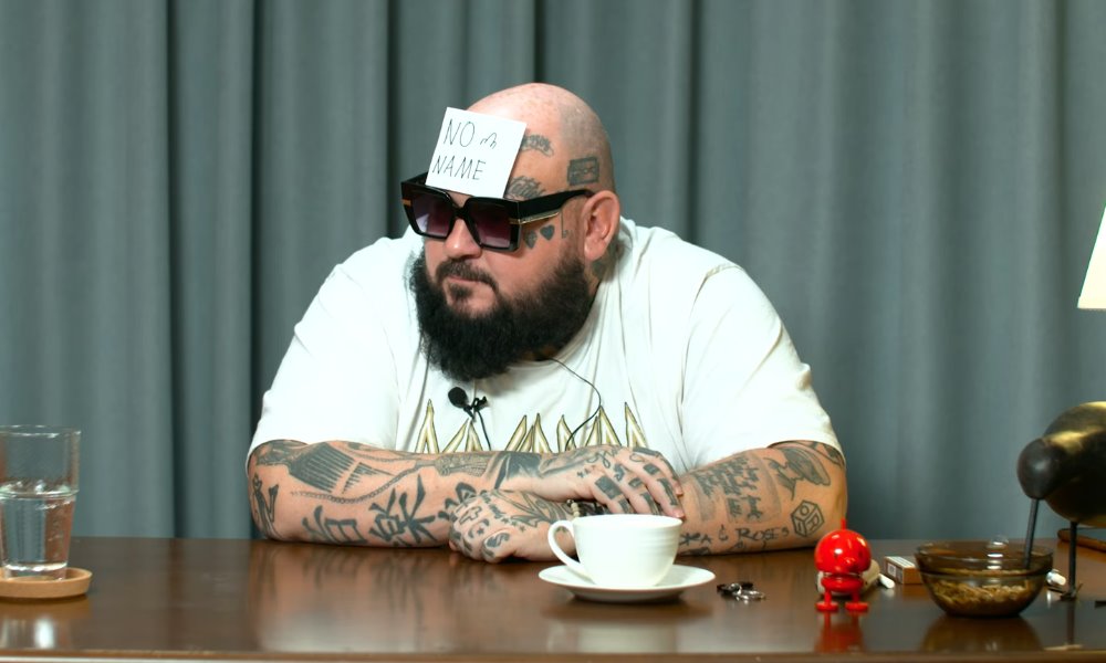 red czerwona kartka podcast