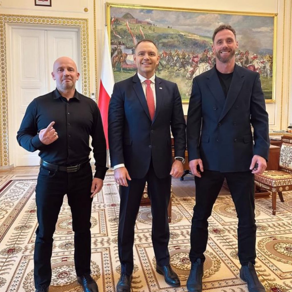 peja prezydent nawrocki