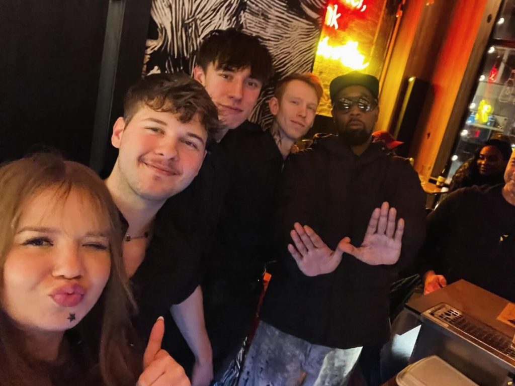 wu-tang clan śledź wódka łódź